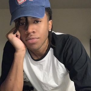 Meet your Posher, Troy